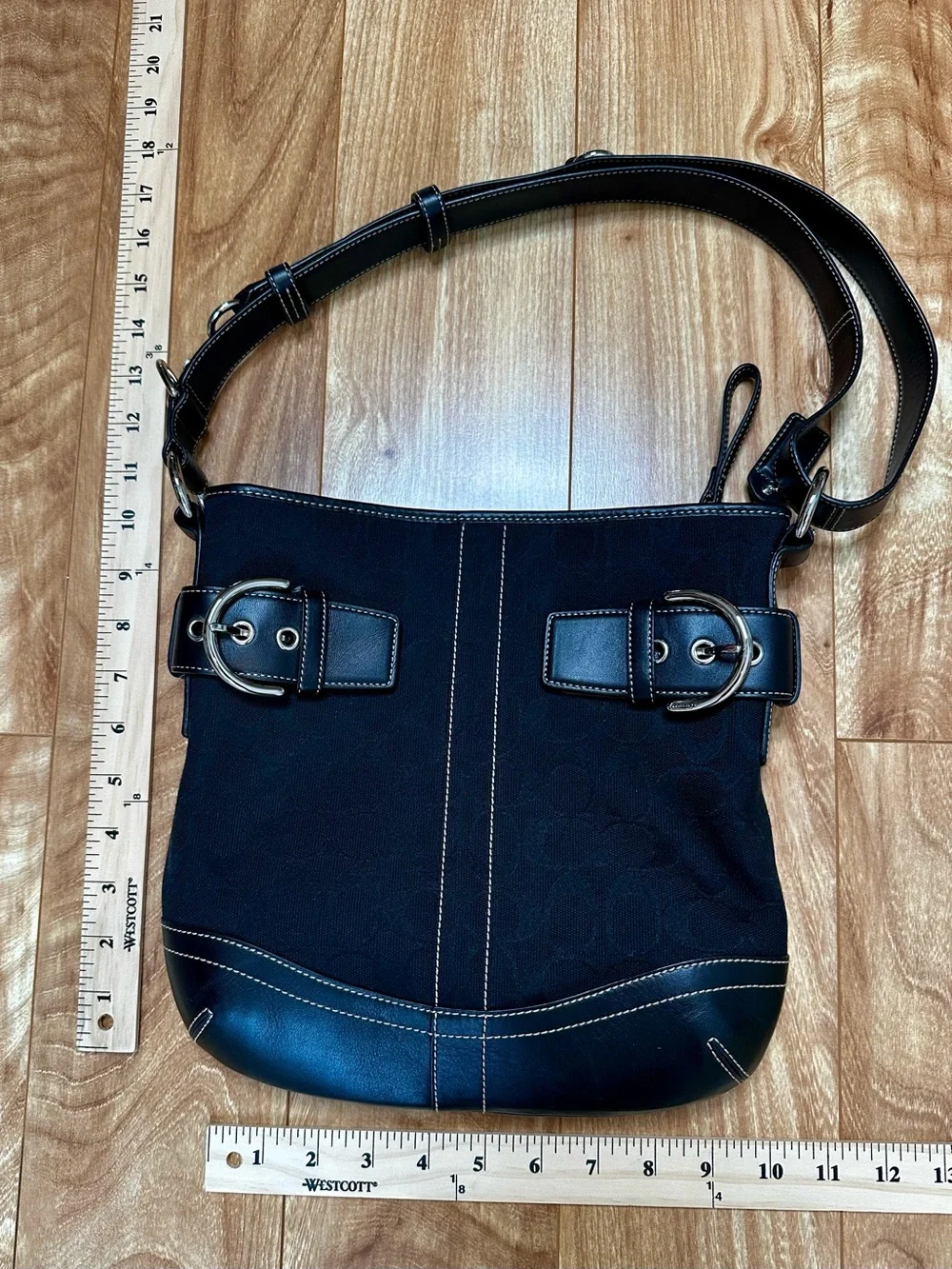 Vintage Coach Soho Signature Buckle Duffle Bag 3574 Black Y2K
